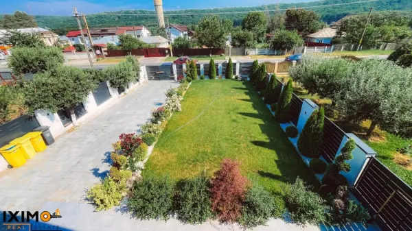 Casă 6 camere Traian - poza 2