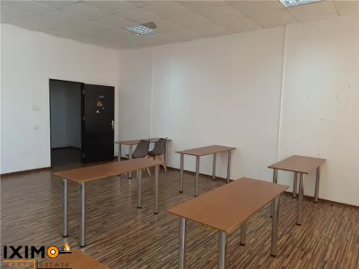 Spațiu comercial Bacău - poza 2
