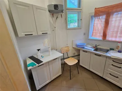 CASA  3 CAMERE 70 MP   TEREN  1675 MP GRIGORESCU - foto 4