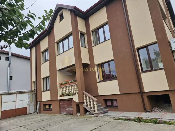 Casă 16 camere Cluj-Napoca - poza 1