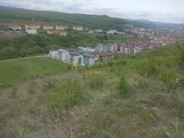Teren Florești - poza 1