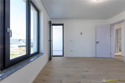 Casă 3 camere Hemeiuș - poza 16