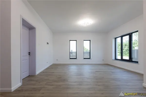 Casă 3 camere Hemeiuș - poza 9