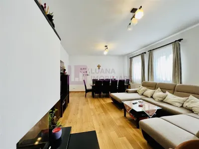 Casa in Sibiu - cartier Lazaret - teren 900 mp, cu pivnita si pod - foto 11