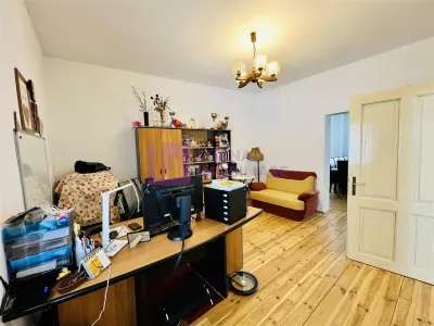 Casa in Sibiu - cartier Lazaret - teren 900 mp, cu pivnita si pod - foto 4