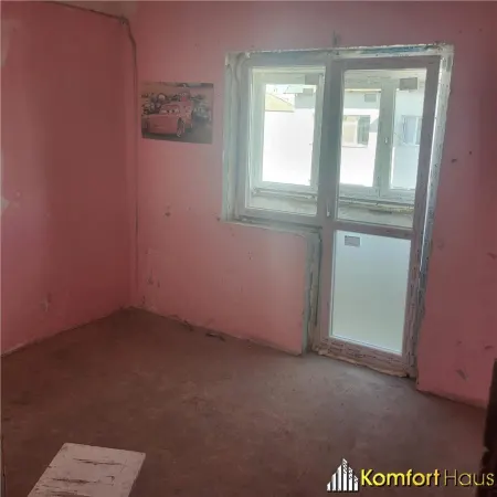 Apartament 3 camere Bacău - poza 2