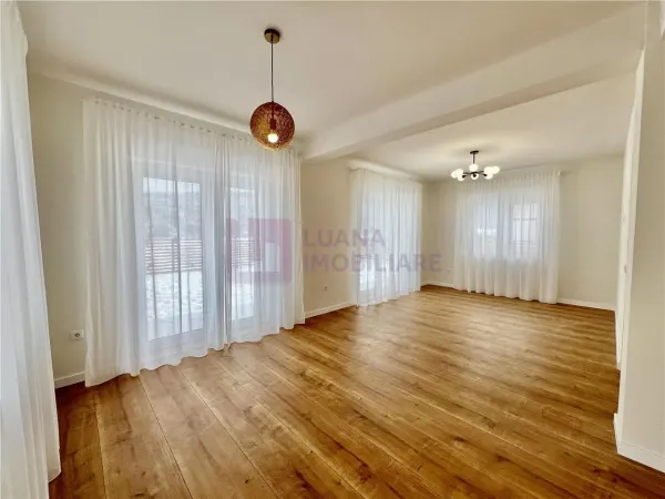 Casă 4 camere Tălmaciu - poza 2