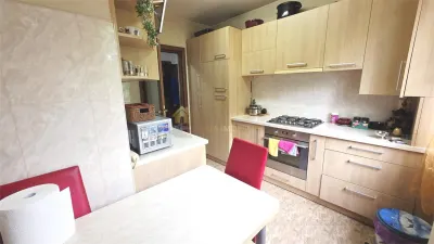 APARTAMENT 4 CAMERE 75 MP   EREMIA GRIGORESCU - foto 4
