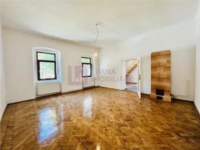 Apartament 2 camere de vanzare |  Central | recent renovat | strada Crisanei - foto 1