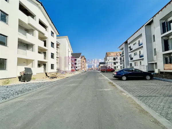 Apartament 3 camere Șelimbăr - poza 1