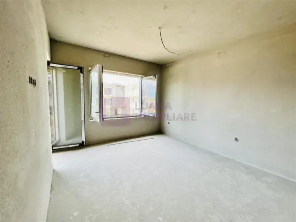 Apartament 3 camere Șelimbăr - poza 2