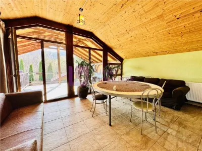 Apartament 4 camere de inchiriat | la casa | Tocile | curte, 2 terase - foto 2