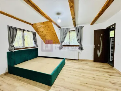 Casa de vacanta | Pensiune | 7 camere | Valea Avrigului | teren 1000 mp | video - foto 19