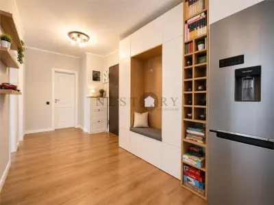 Apartament 3 camere, modern, garaj, Europa - foto 3