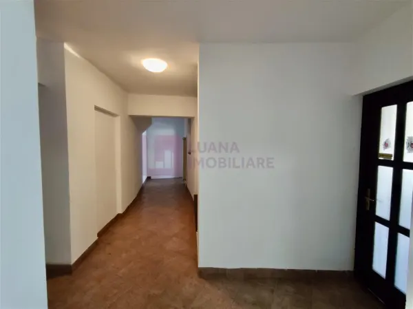 Birou Sibiu - poza 2