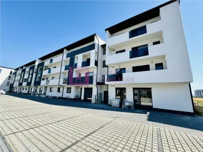 Apartament 3 camere | Doamna Stanca | etaj 3 | incalzire pardoseala | 2 - foto 9