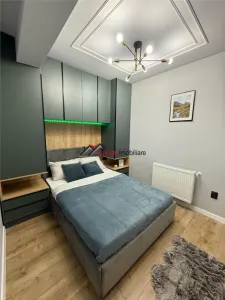 Apartament cu 3 camere, mobilat si utilat la cheie plus terasa in Floresti. - foto 12