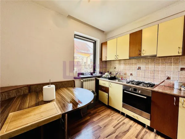 Casă 8 camere Sibiu - poza 2