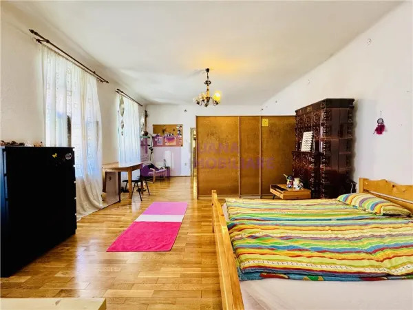 Apartament 4 camere Sibiu - poza 4