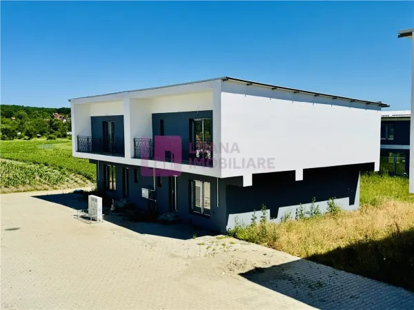 Casă 4 camere Rasinari - poza 1