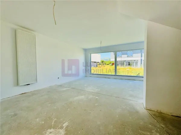 Casă 4 camere Rasinari - poza 2