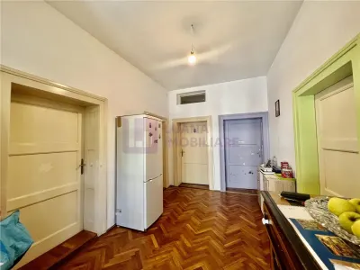 Casa de vanzare  | 2 constructii | 540 mp teren |  zona Lupeni | pivnita - foto 7