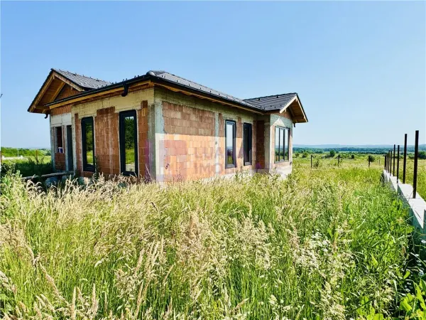 Casă 4 camere Cisnădie - poza 1