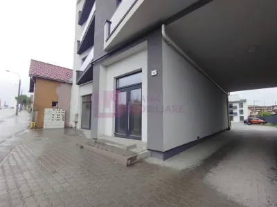 Spatiu comercial 150 mp | Soseaua Alba Iulia | vitrine mari - foto 5