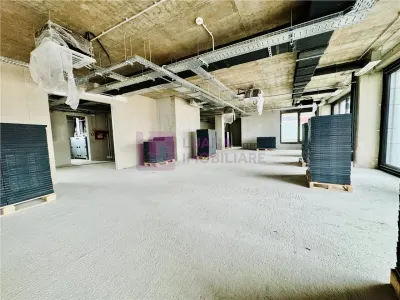 Spatiu de birouri | central | 330 mp si terase panoramice | Office building - foto 10