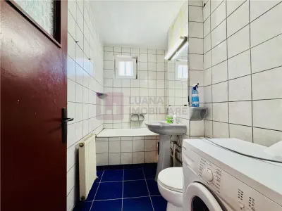 Apartament cu 2 camere de vanzare | Terezian | decomandat | etaj 3 - foto 7