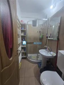 Apartament 2 camere, cartierul Florilor, etaj 2 - foto 11