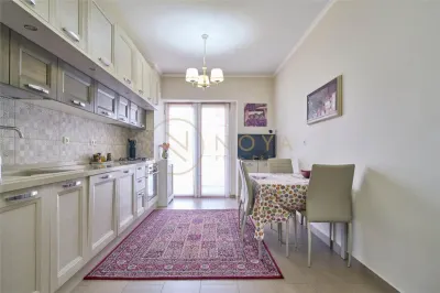 Inchiriere apartament 3 camere Parcul Herastrau150mp - foto 14