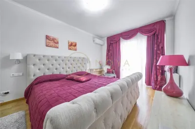 Inchiriere apartament 3 camere Parcul Herastrau150mp - foto 24