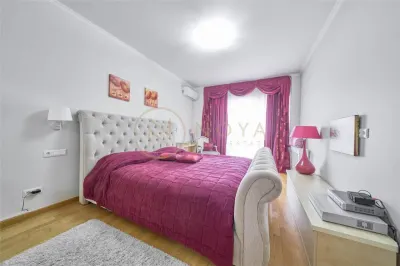 Inchiriere apartament 3 camere Parcul Herastrau150mp - foto 25