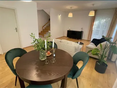 Vila 4 camere de inchiriat parcare - foto 5