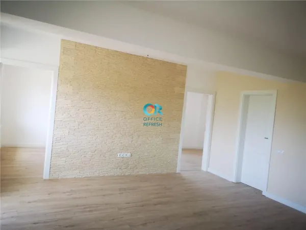 Apartament 3 camere Florești - poza 1