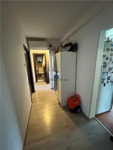 Vanzare Apartament 4 Camere Bld. Brancoveanu-Rezonantei - foto 5