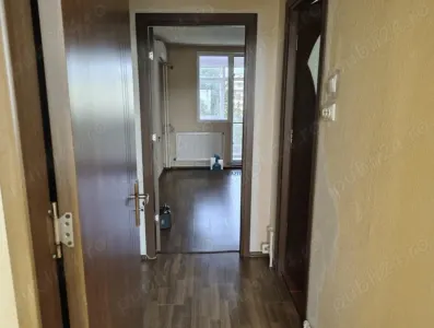 Vanzare Apartament 3 Camere Semidecomandat Bd.Alexandru Obregia - foto 3