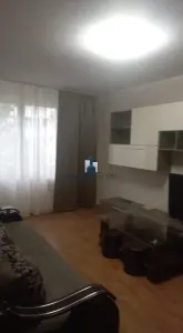 Vanzare Apartament 3 Camere Semidecomandat Piata Sudului-Tulnici - foto 3