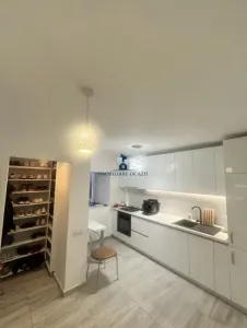 Vanzare Apartament 3 Camere Decomandat Bd.Ctin.Brancoveanu - foto 1