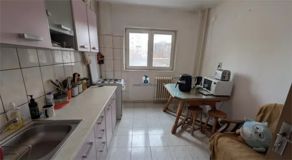 Apartament 4 camere București - poza 2