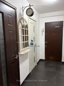 Apartament 3 Camere Semidecomandat Emil Racovita - foto 4