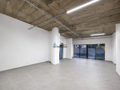 Proprietar, spatiu comercial, 64 mpu , finisat, 2023, lMEGA IMAGE - foto 6