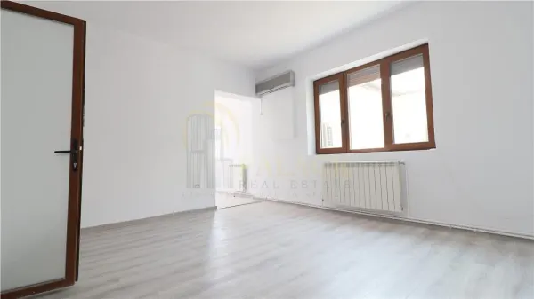 Apartament 5 camere Iași - poza 9