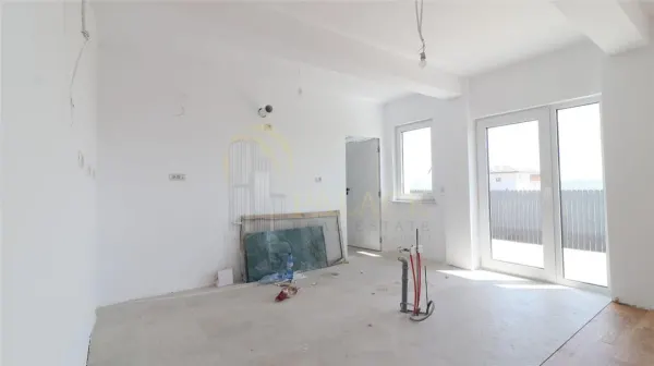 Casă 4 camere Valea Lupului - poza 12