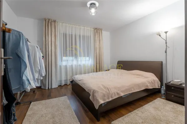 Casă 8 camere Iași - poza 16