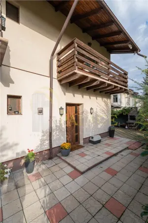 Casă 8 camere Iași - poza 4