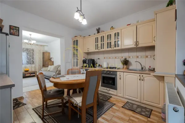 Casă 8 camere Iași - poza 9