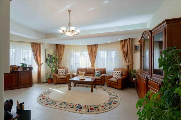 Casă 7 camere Tomești - poza 2