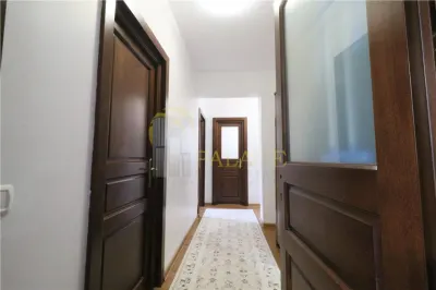 Apartament de 4 camere, etaj 1, Tatarasi, boxa in proprietate - foto 11